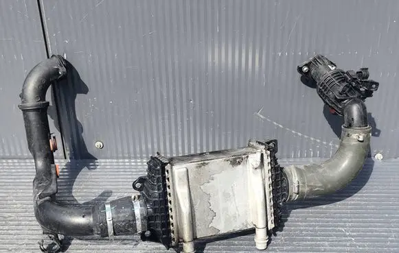 Alfa Romeo Stelvio Intercooler radiator 50533819