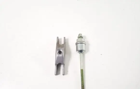 Honda CR-V Fuel Injector clamp holder 16461-RZ0-G01