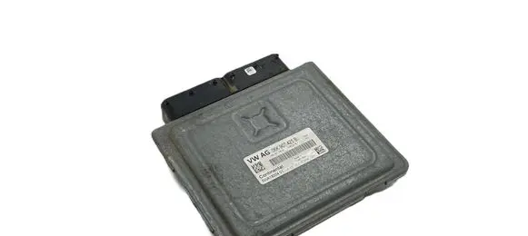 Volkswagen PASSAT B8 Engine control unit/module 06K907425B 42537