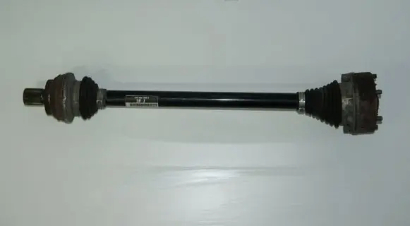 Volkswagen PASSAT B7 Rear driveshaft 1K0501203F