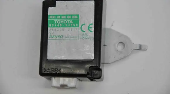 Lexus IS 220D-250-350 Other devices 2513003511 8974053050