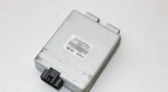 Hyundai ix35 Voltage converter/converter module 953002Y000