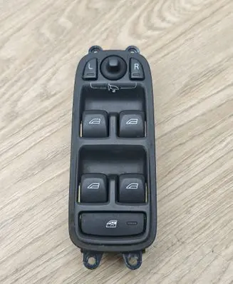 Volvo V60 Electric window control switch 31334346 12W363