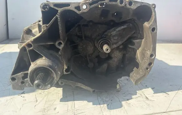 Renault Twingo I Manual 5 speed gearbox 8200089238