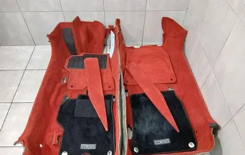 Ferrari California F149 Car floor mat set 80679300