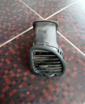 Seat Alhambra (Mk1) Dashboard side air vent grill/cover trim 7M1819704F 95VWA018B08