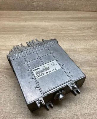 Audi A4 S4 B5 8D Engine control unit/module ECU 028906021BD 0281001438