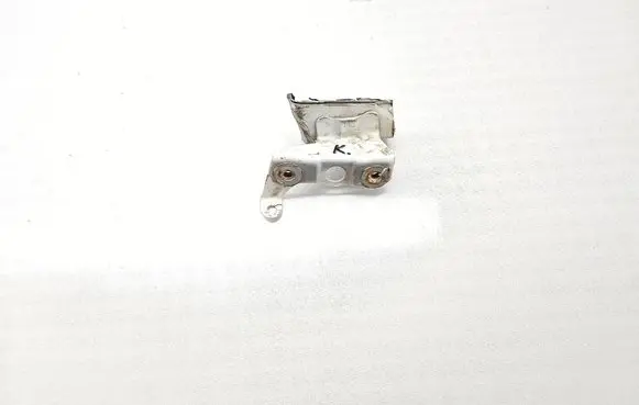 Lexus UX Fender mounting bracket 