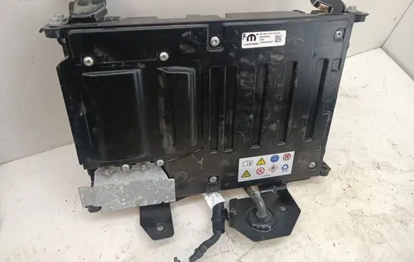 Dodge PickUp RAM SRT-10 Hybrid / Electric Car Battery Cell P04610376AO 376AO