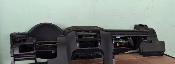 Volkswagen Tiguan Dashboard 5N1858295