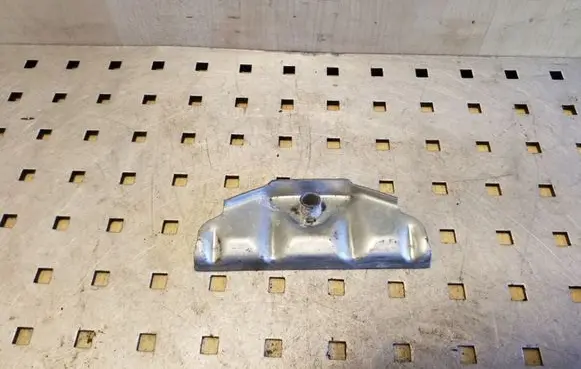 Volvo V70 Battery bracket 
