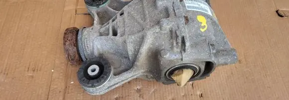 Jaguar XE Rear differential GX734A213KC SW1016162213805
