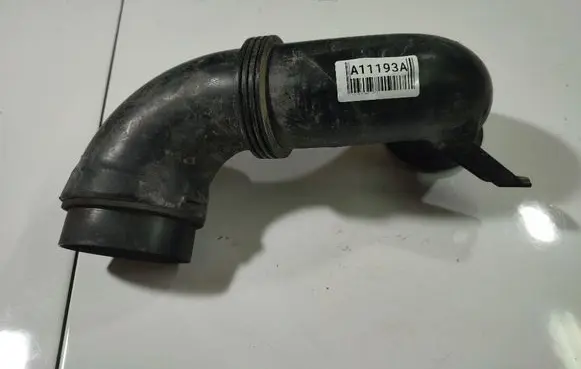 Citroen C4 I Picasso Air intake hose/pipe PSA9658499780