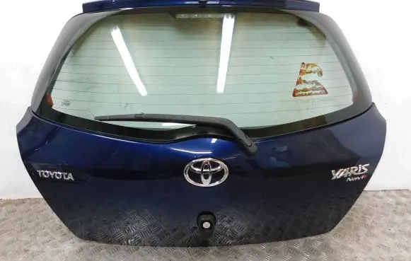 Toyota Yaris Truck tailgate 