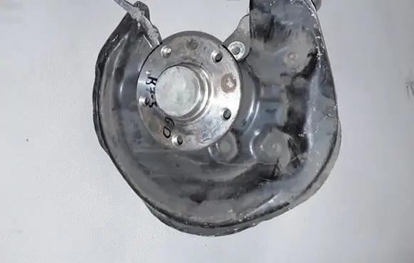 Volkswagen PASSAT B7 Rear wheel hub 3C0501249