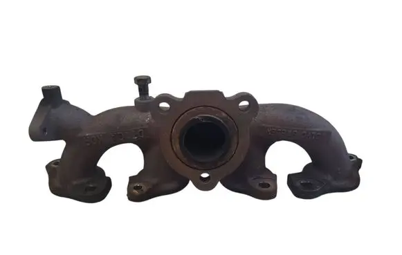 Volvo S60 Exhaust manifold 31380132