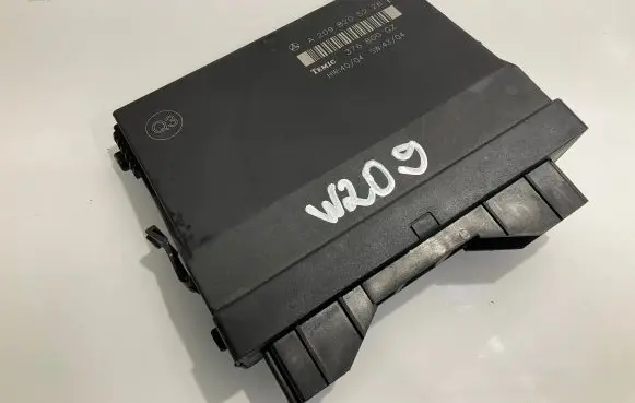 Mercedes-Benz CLK A209 C209 Comfort/convenience module A2098205226 376800GZ 2098205226