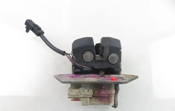 Fiat Croma Tailgate/trunk/boot lock/catch/latch 65006100