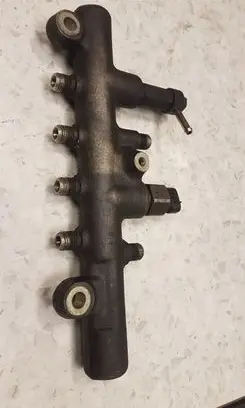 Fuel pressure sensor
