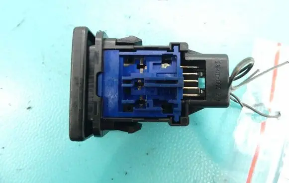 Toyota Corolla E160 E170 Seat control switch 15B533 IMPRK1276187