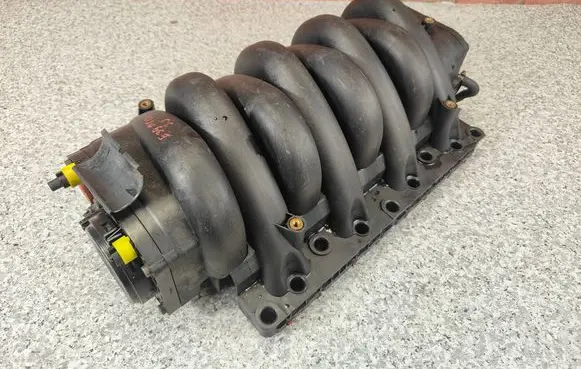 BMW X5 E53 Intake manifold 1435361 7501563
