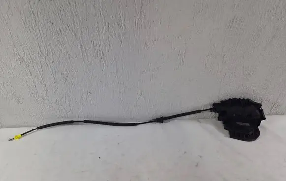 Tesla Model Y Juniper Front door lock 173894601F