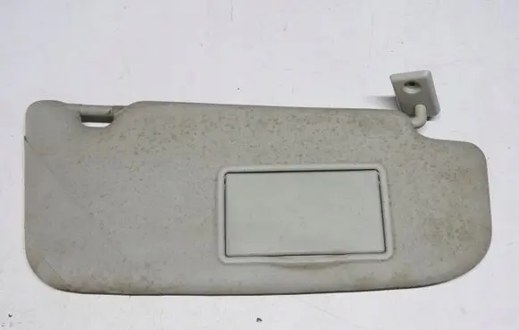 Nissan Qashqai Sun visor clip/hook/bracket K9KH282