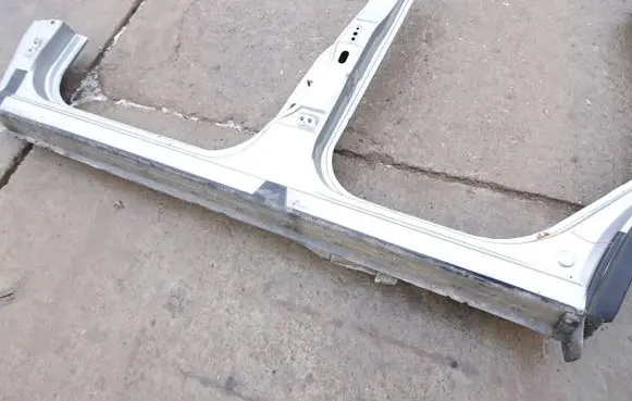 Nissan Qashqai+2 Sill
