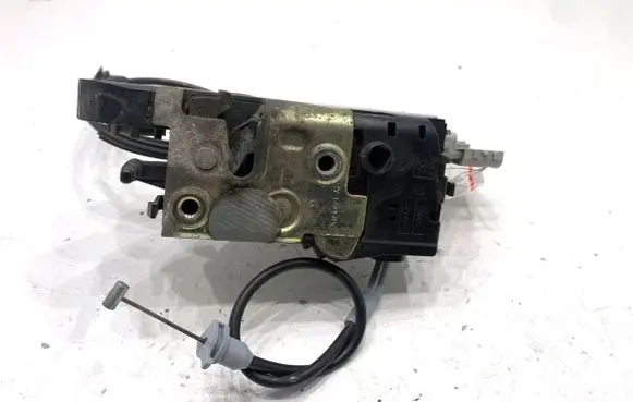 Citroen C4 I Front door lock 9647173580