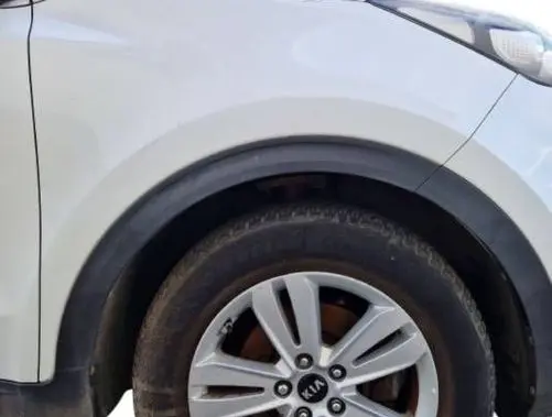 KIA Sportage Fender