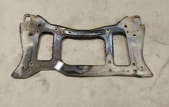 Chrysler Grand Voyager IV Engine mounting bracket 