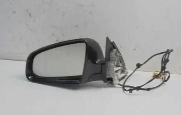 Audi A4 S4 B6 8E 8H Manual wing mirror 010681