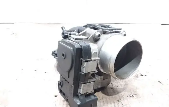 Seat Ibiza IV (6J,6P) Throttle valve 03C133062D