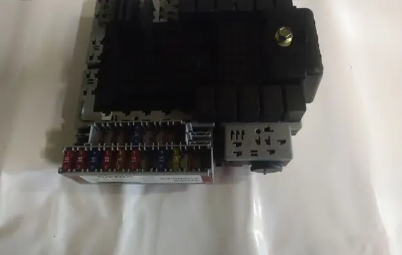 Volvo S60 Comfort/convenience module 8645410 00W474