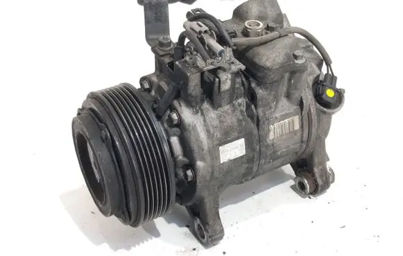 BMW 5 F10 F11 Air conditioning (A/C) compressor (pump) 447260-3820