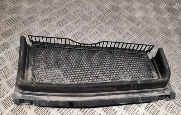 Audi Q7 4M Wiper trim 4M1819154