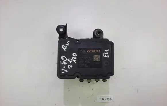 Volvo V60 ABS Pump 31329137