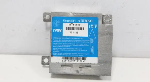 Fiat Punto (188) Airbag control unit/module 46766385 331163