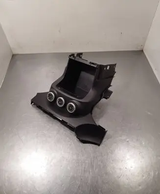 Mitsubishi Outlander Climate control unit 7820A115XB 8J30A 3862143