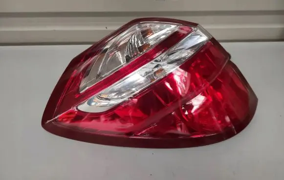 Subaru Legacy Rear/tail lights
