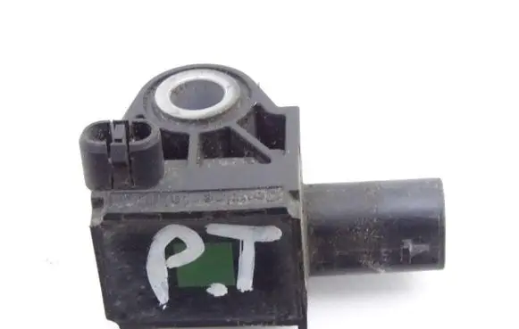 BMW 6 G32 Gran Turismo Acceleration sensor 6861319
