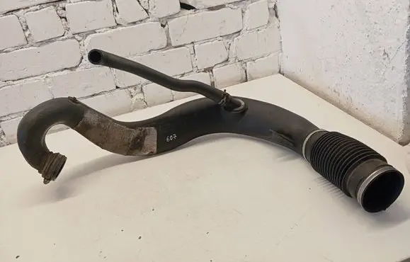 Intercooler hose/pipe