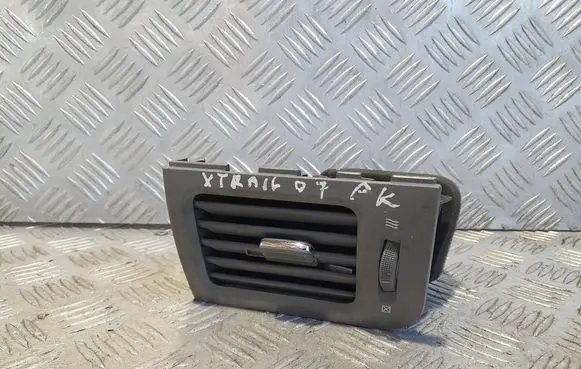Nissan X-Trail T31 Dashboard side air vent grill/cover trim 68751JG00B