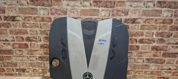 Mercedes-Benz C W204 Engine cover (trim)