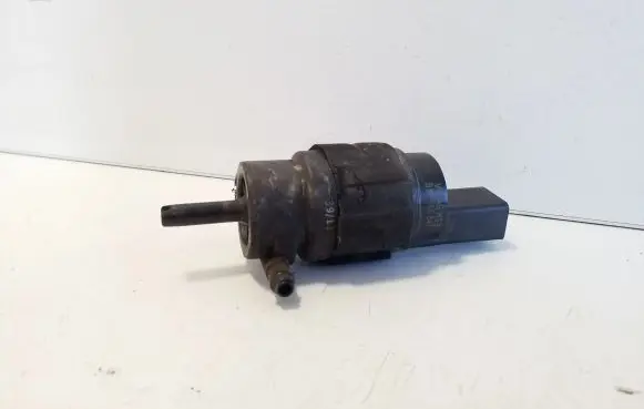 Audi S5 Facelift Windscreen/windshield washer pump 8K5955647