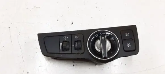 Hyundai i40 Light switch 933008Z950 39R1071000 1410200147