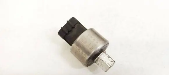Air conditioning (A/C) pressure sensor