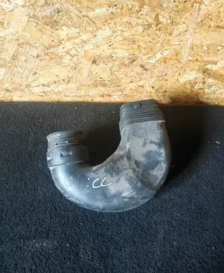 Volkswagen PASSAT CC Air intake duct part 3C0129618D
