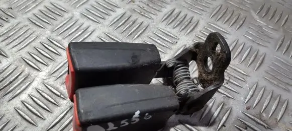 Ford Focus Rear seatbelt buckle