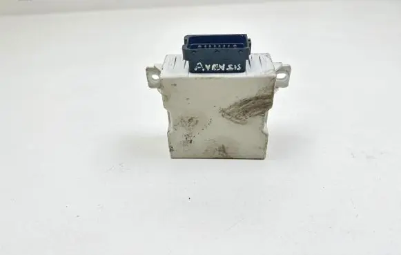 Toyota Avensis T250 Window wiper relay 150696